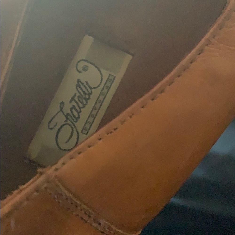 Men’s shoes - Picture 5 of 5